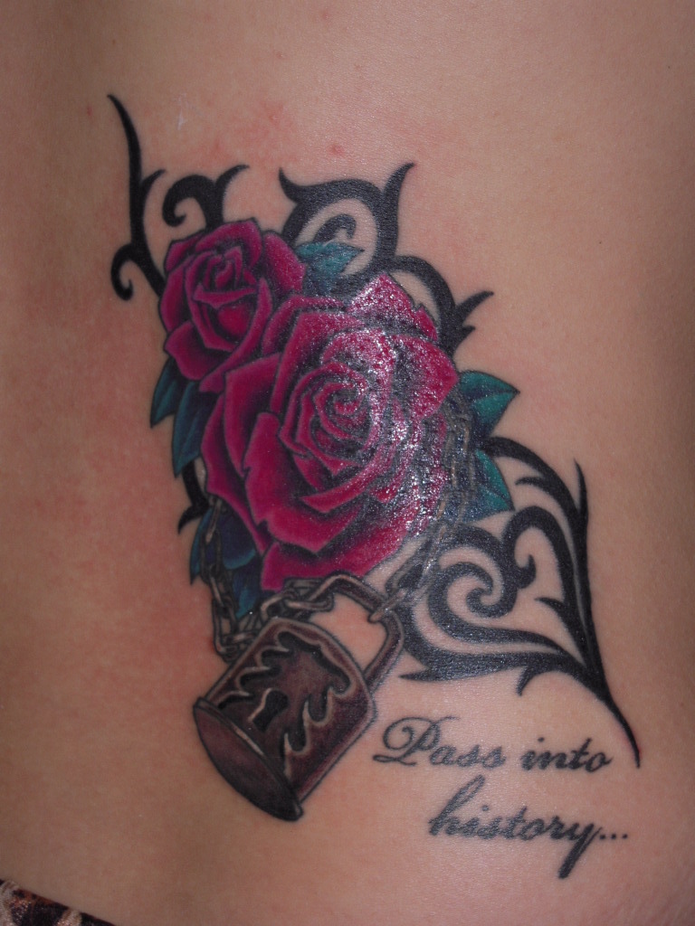 バラとキーのトライバル