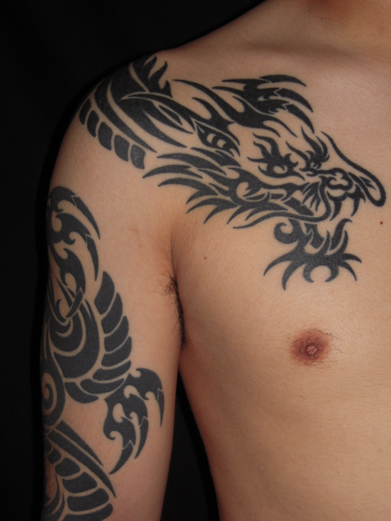 龍のトライバル