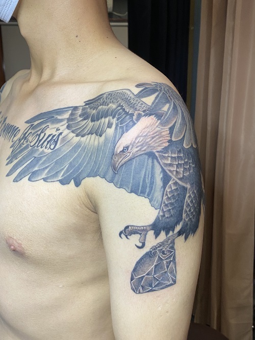 イーグルとブラックダイヤ