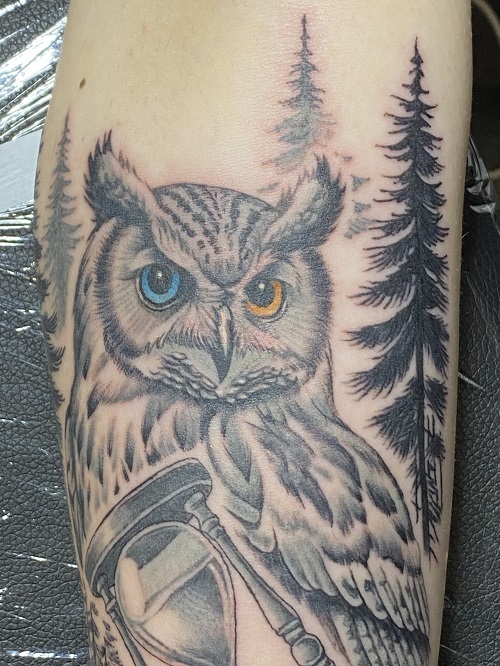 フクロウと砂時計